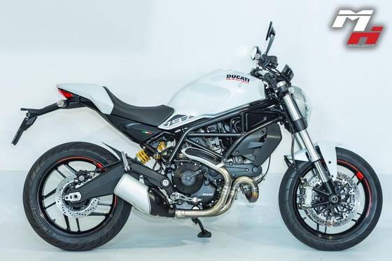 DUCATI MONSTER 797 
